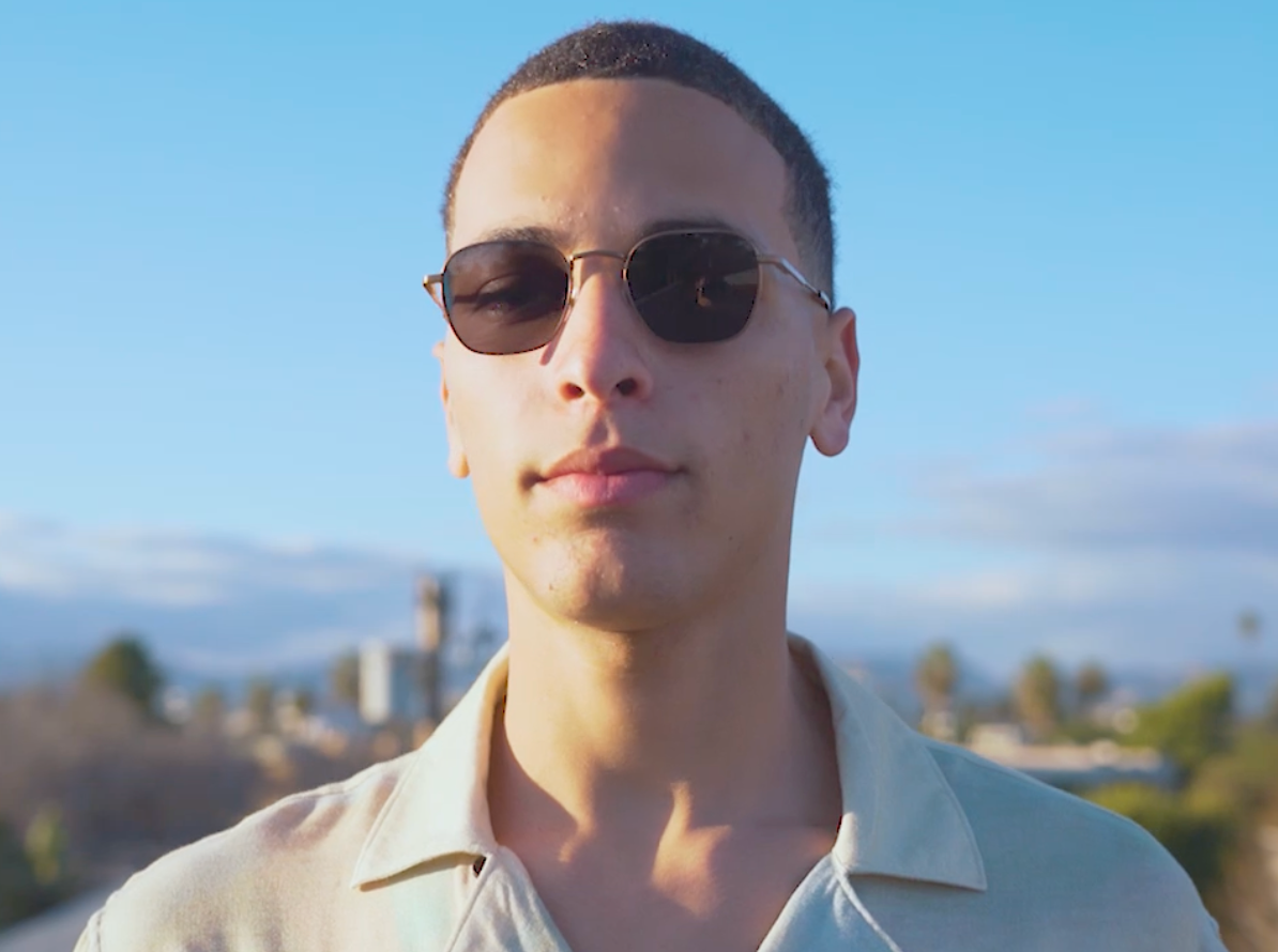 The Groove Pilot in Brushed Gold Bio & Dark Tortoise / Polarized Grey